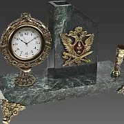 Подарочные часы «Элина» с орлом УИС и подставкой — фотография 2