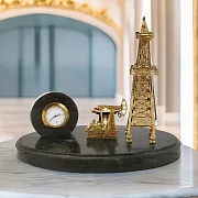 Подарочные часы с нефтяной вышкой и качалкой — фотография 1