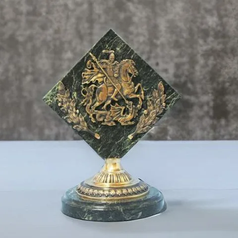 Подарочная бронзовая композиция «Региональный. Москва»