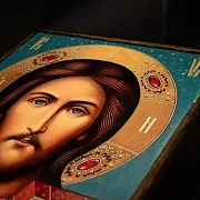 Икона деревянная "Христос Вседержитель" — необычный подарок — фотография 6