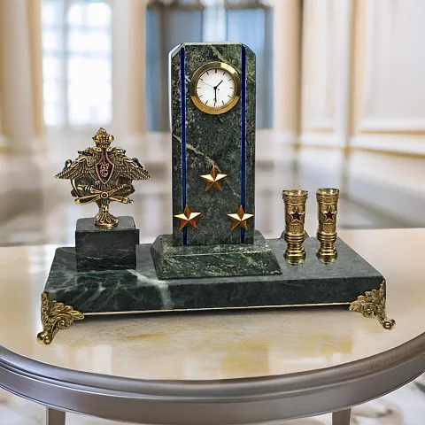 Подарочные часы «Погон» с гербом ВВС и подставками