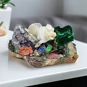 Подарочная каменная композиция — фотография 1