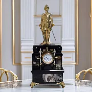 Каминные часы «Пётр I» из яшмы и долерита в подарок — фотография 1