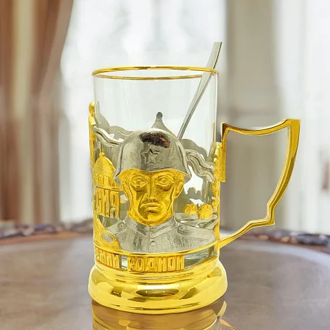 Металлический подстаканник «Защитники Отечества» — красивый подарок