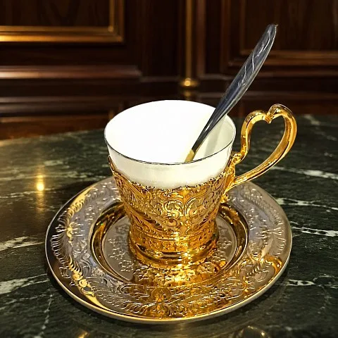 На память: Фарфоровая кофейная пара "Вариант".№2 Златоуст