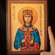 Деревянная Икона "Святая Екатерина" — красивый подарок — фотография 1